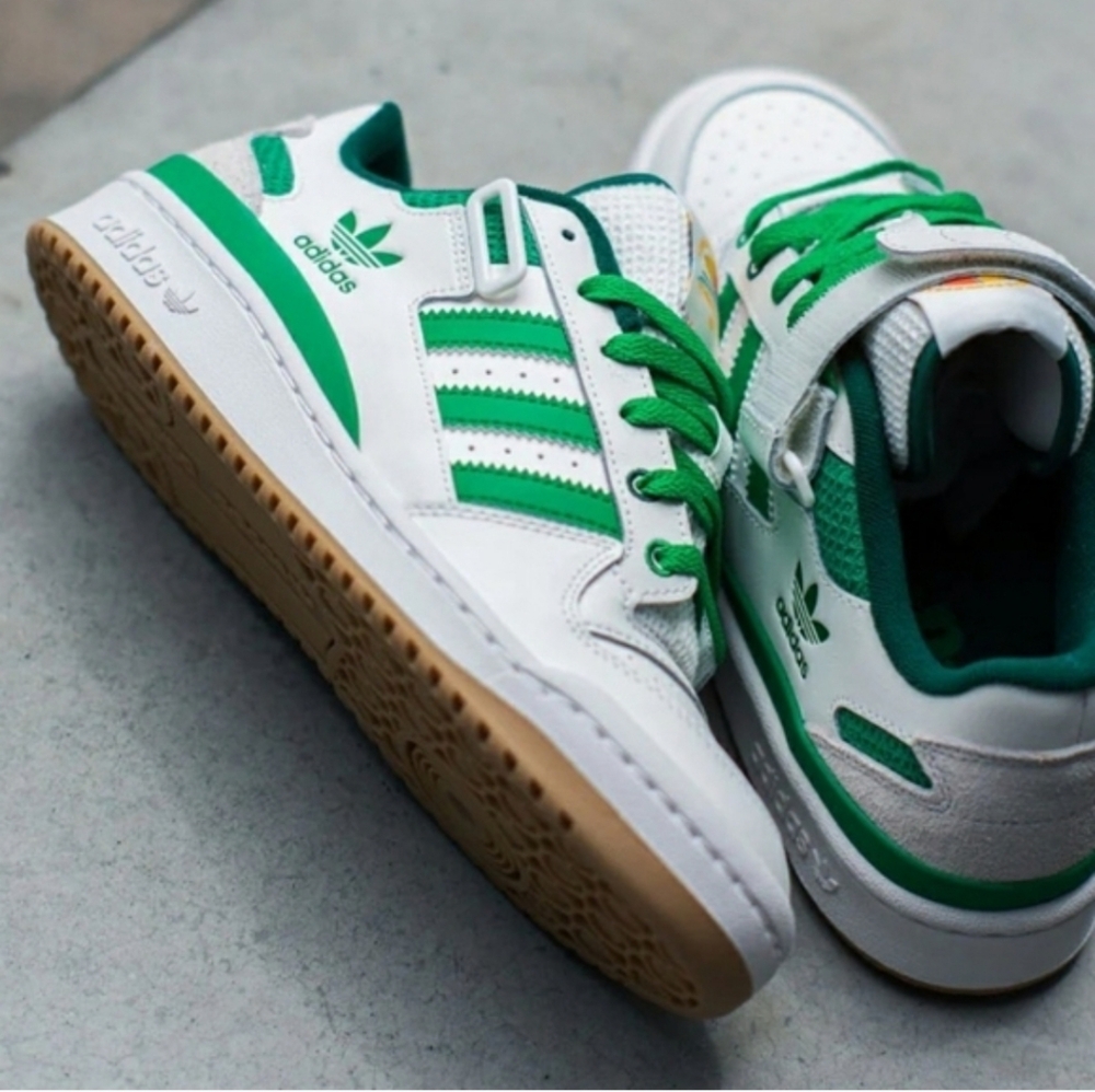 NWT Adidas Men's Forum Low White and Green Sneakers